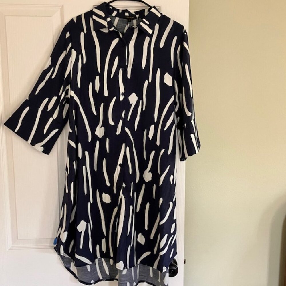Radzoli ladies shirt dress navy and white high low hem oversized size Lg NWT - Picture 3 of 4